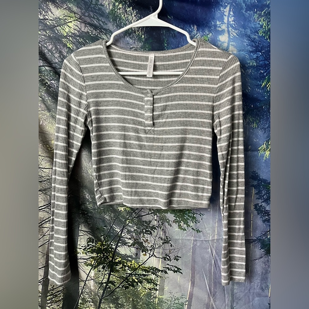 Brand: Love Charm, Size: S, Color: Grey & White